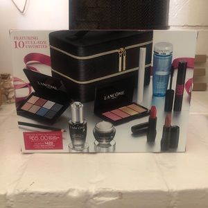 Lancôme makeup bag